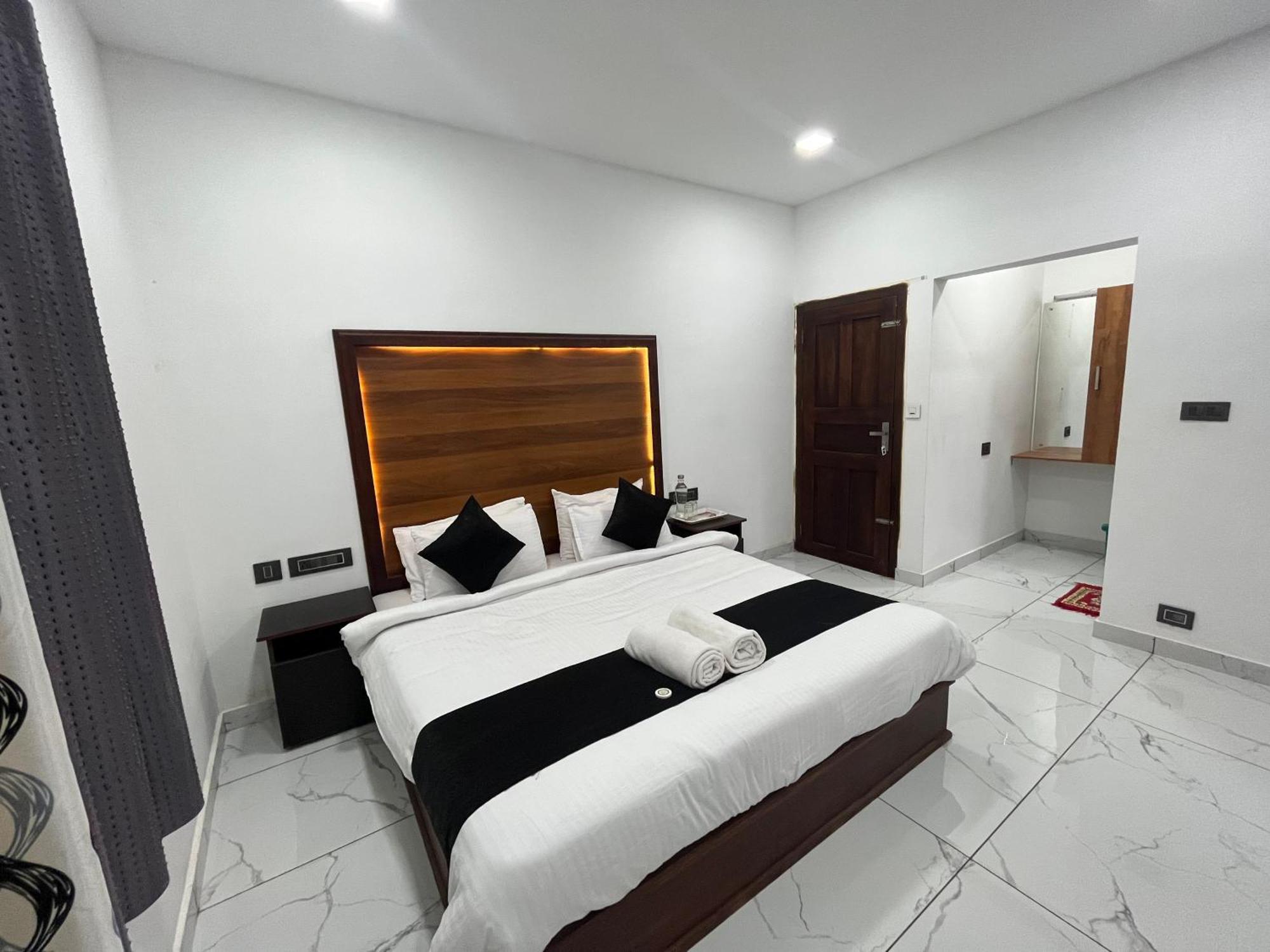 Mount Court Munnar Hotel Exterior foto